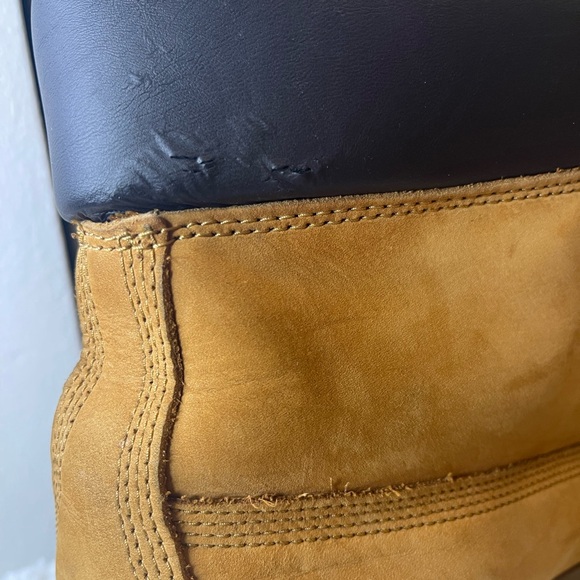 Timberland® Classic 6-Inch Waterproof Men’s Boot Size 13 - Picture 12 of 16